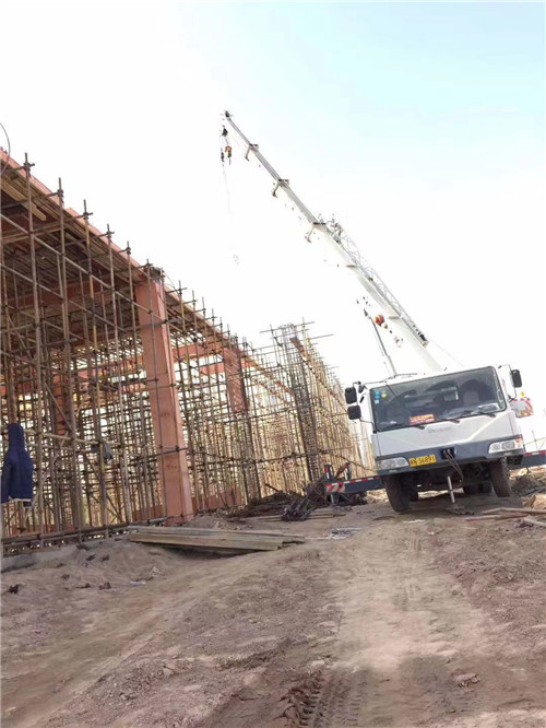 平顺县吊车作业的安全注意事项有哪些？